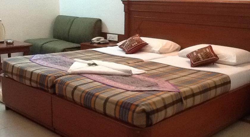 Hotel Kanishka Phg Bangalore Luaran gambar