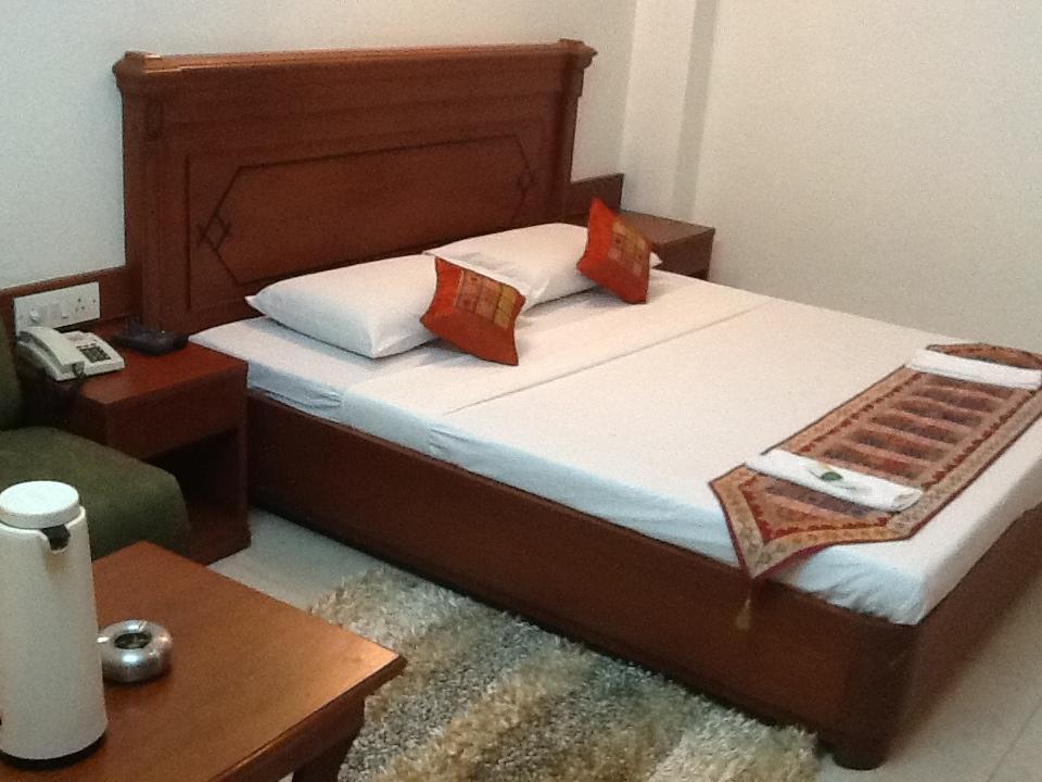 Hotel Kanishka Phg Bangalore Bilik gambar